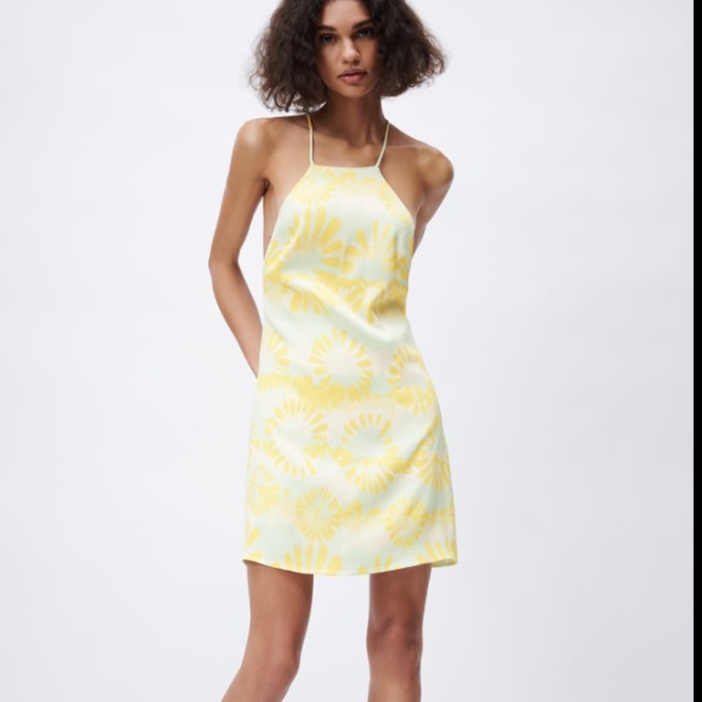 Printed Zara Halter Dress *Out of Stock*